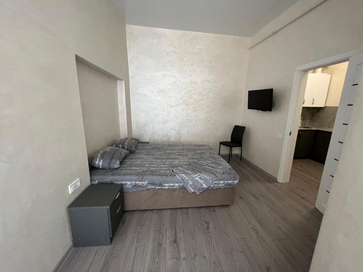 Kulisha 2Bedroom Apartment Near Opera House With Balcony Lemberg Exterior foto